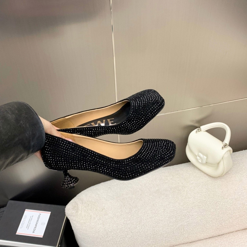 l*ew* high heels